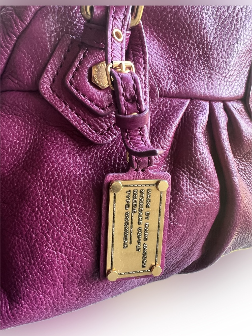 Marc by Marc Jacobs Plum Leather Dome Satchel with Gold Hardware - Picture 5 of 13